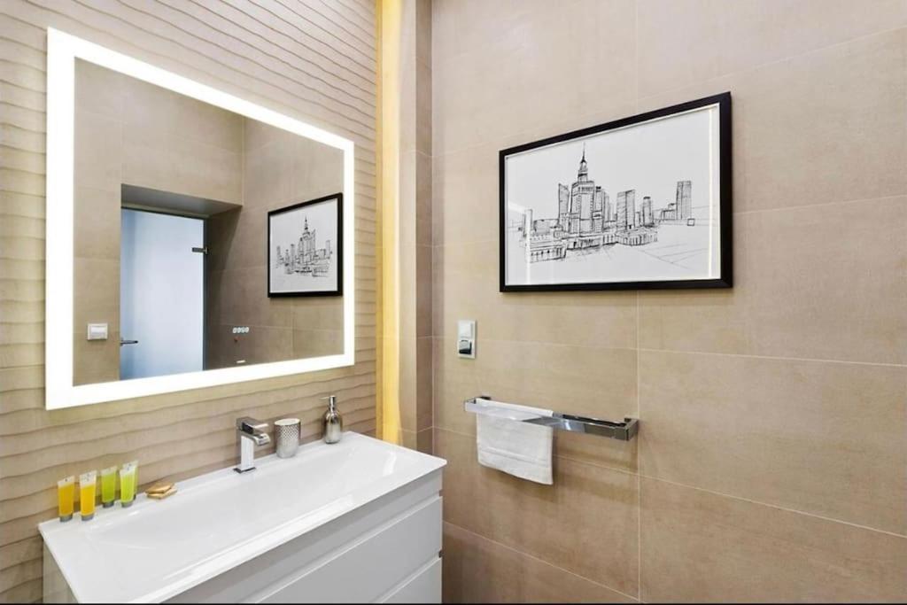 Nowy Swiat 60 - 170 M Do Metra - Prywatne Mieszkanie W Centrum Warszawy - Better Rental Varsovia Exterior foto